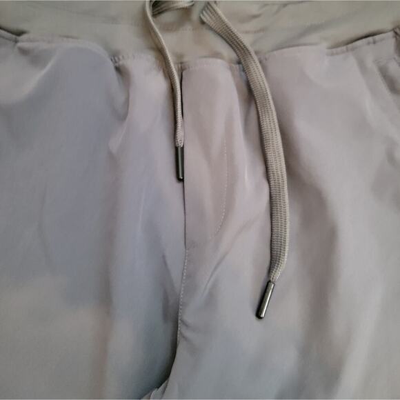 Women's Rlaged Grey Cargo Capri's SZ Medium - Picture 7 of 9